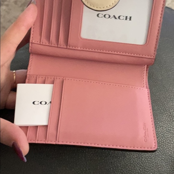 Authentic Coach Wallet - Picture 2 of 6
